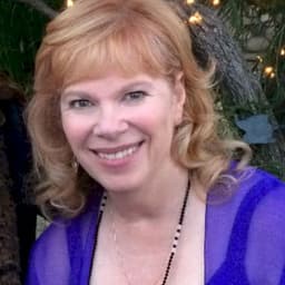 Lynnanne Zager