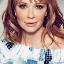 Lauren Holly