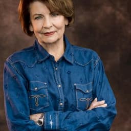 Louanne Stephens