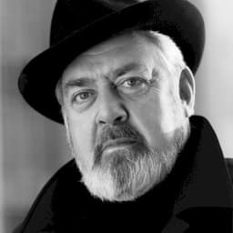 Raymond Burr