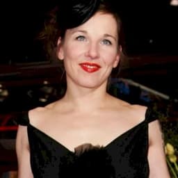 Meret Becker