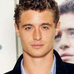 Max Irons