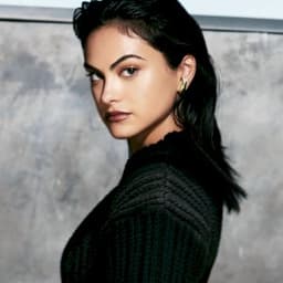 Camila Mendes