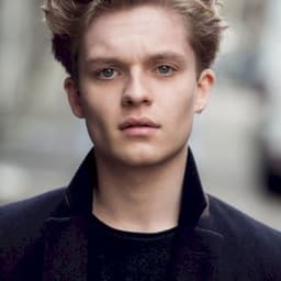 Tom Glynn-Carney