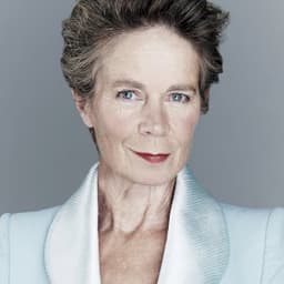 Celia Imrie