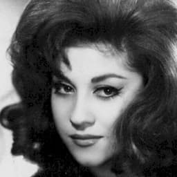 Nebahat Çehre