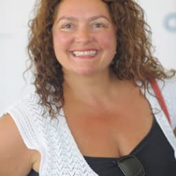 Aida Turturro