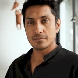 Tenoch Huerta