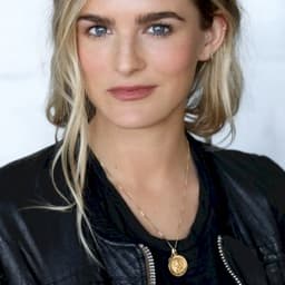 Nathalie Love