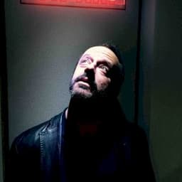 Gil Bellows