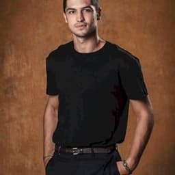 Gabriel Leone