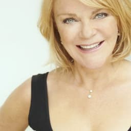 Stephanie Faracy