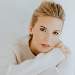 Maggie Grace