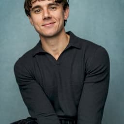 Calam Lynch