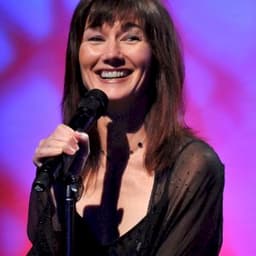 Lari White