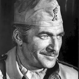 Nigel Davenport