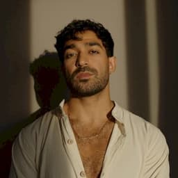 Sia Alipour