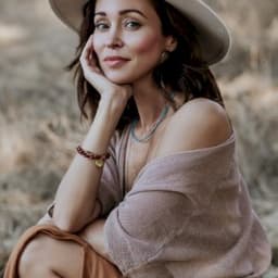 Autumn Reeser