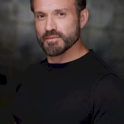 Tomás Paredes
