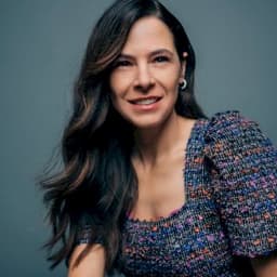 Elaine Cassidy