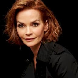 Nathalie Boltt