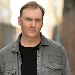 Scott Nicholson