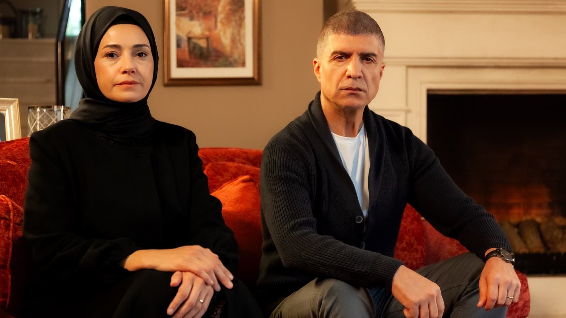 Kizil Goncalar – غنچه های سرخ