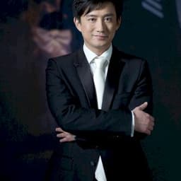 Lei Huang
