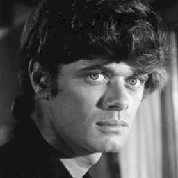 Michael Sarrazin