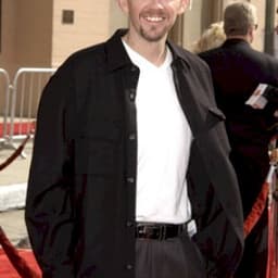Robert MacNaughton