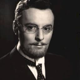 Manolo Fábregas