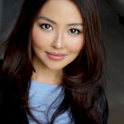 Elizabeth Tan